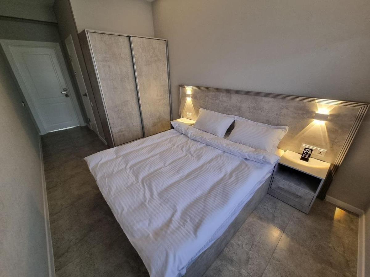 Revel Hotel Tashkent Bagian luar foto
