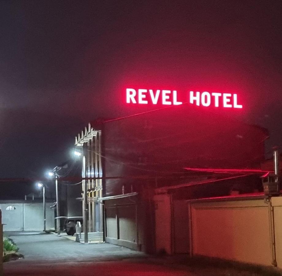 Revel Hotel Tashkent Bagian luar foto