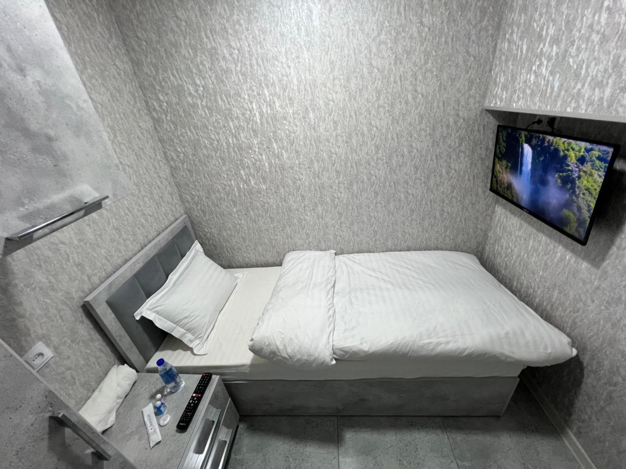 Revel Hotel Tashkent Bagian luar foto