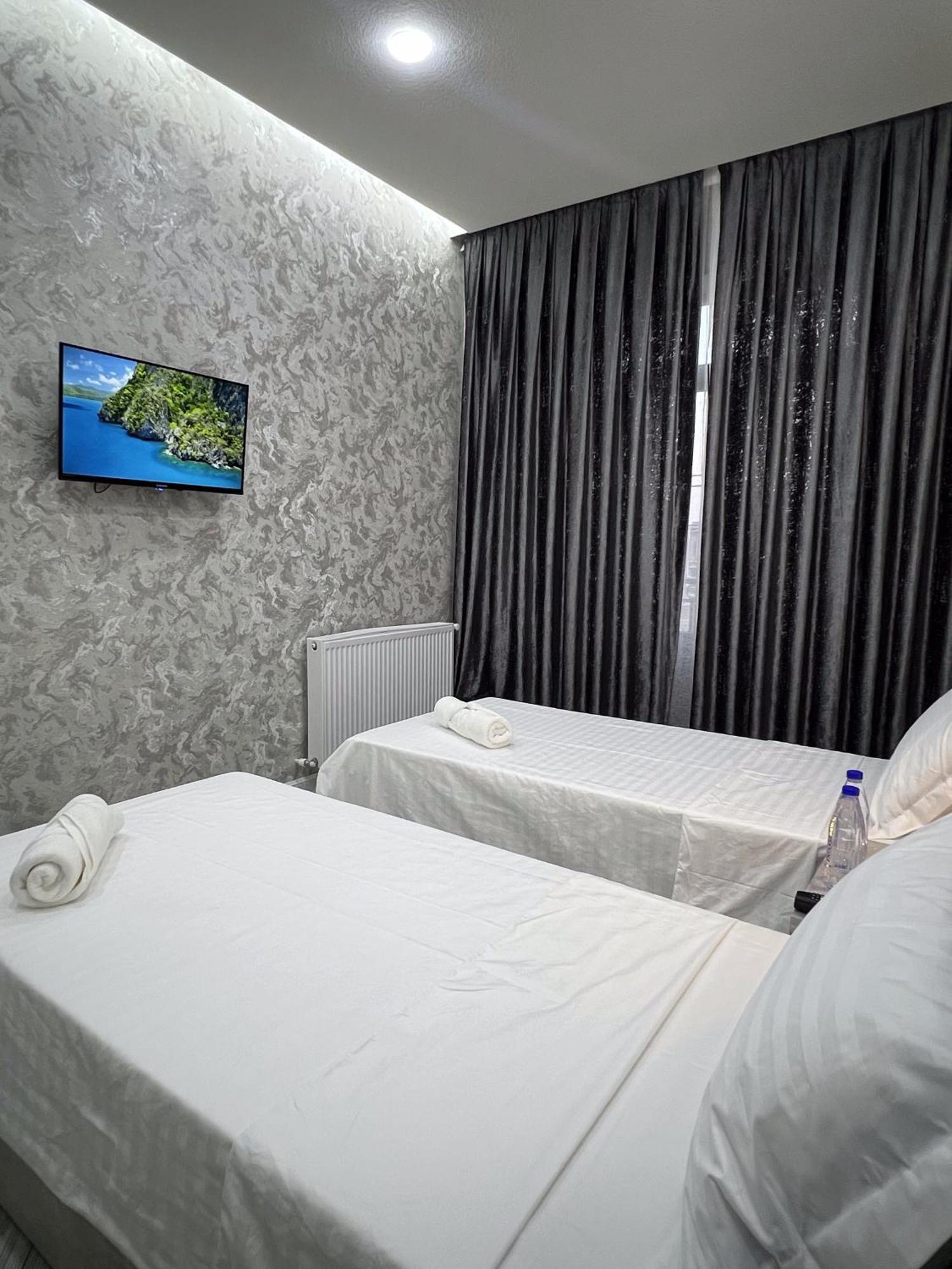 Revel Hotel Tashkent Bagian luar foto